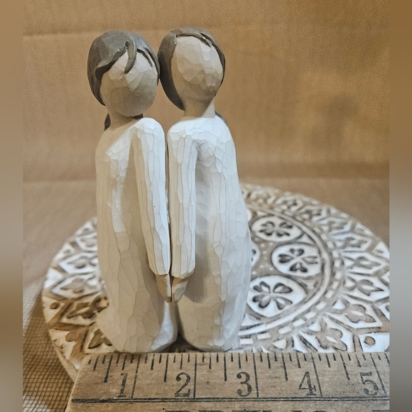 Willow Tree figurine TWO ALIKE 2004 Susan Lordi Twin Girls Sisters Best Friends - Picture 7 of 9